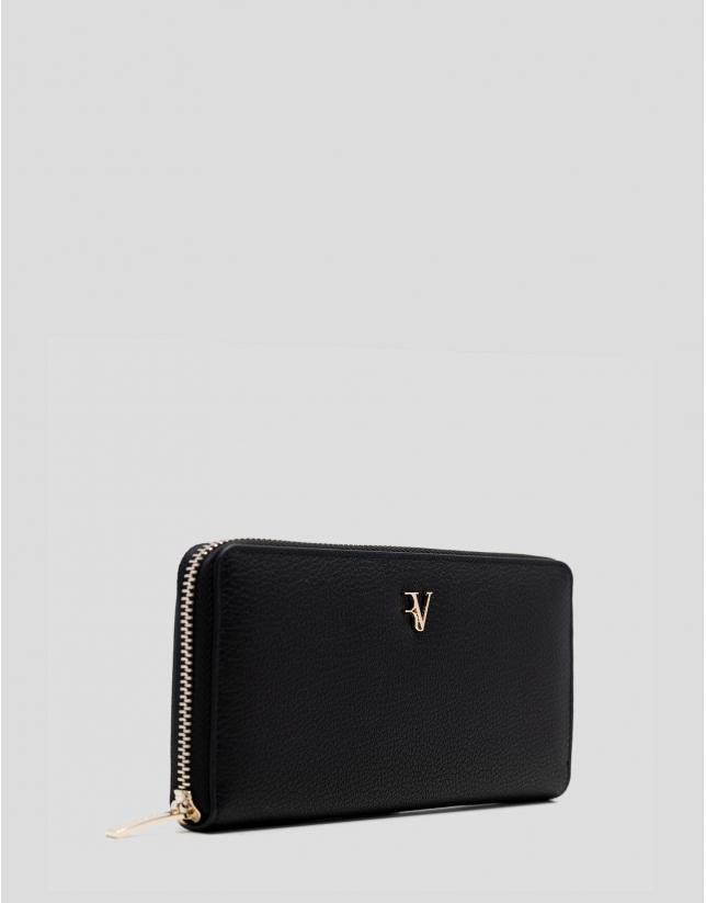 Bruna Maxi wallet in black grained leather
