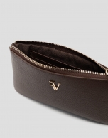 Cartera con cadena Bruna Mini en piel marrón