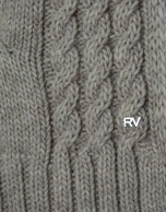 Beige wool and alpaca scarf with cable knit design