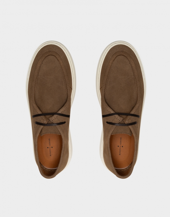 Tan suede Derby shoes