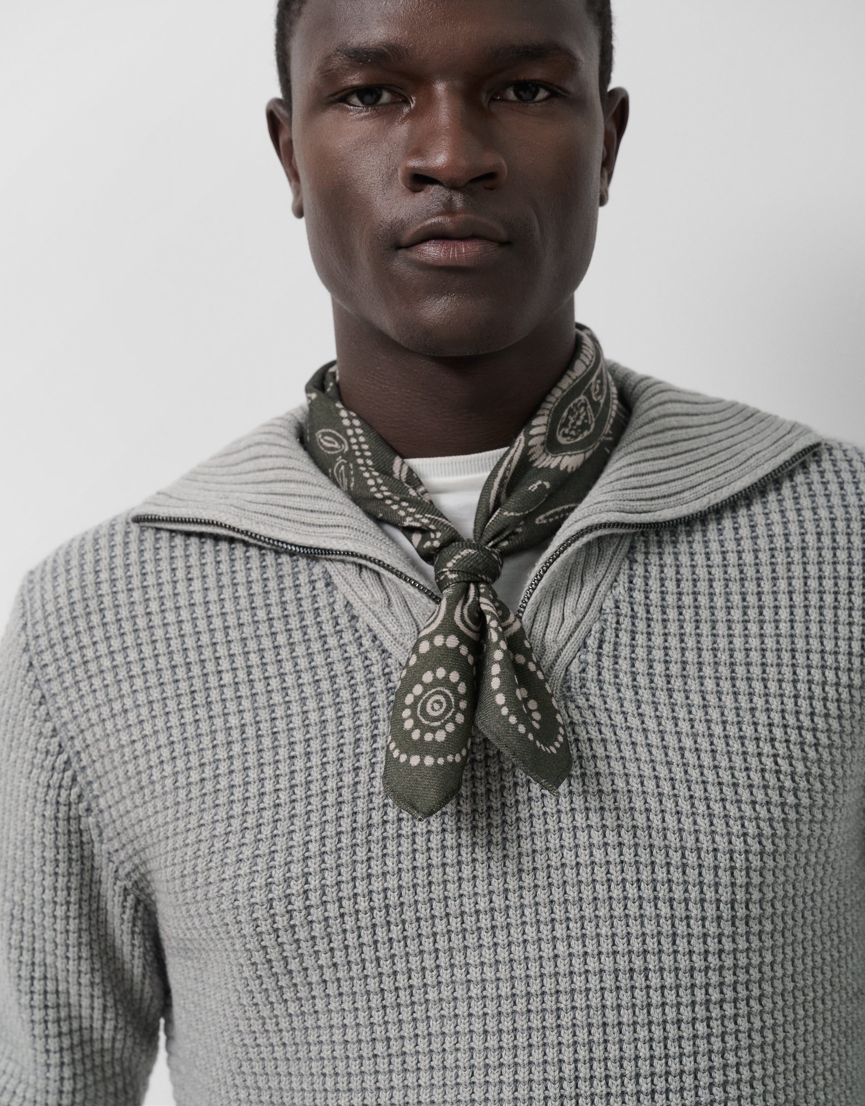 Khaki paisley print scarf