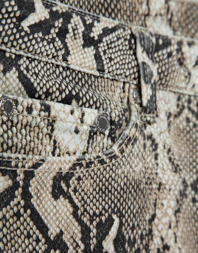 Camel animal print five-pocket pants