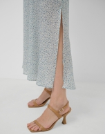Midi skirt with slits in printed crepe in shades of blue
