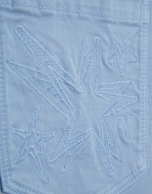 Pantal&oacute;n pitillo cinco bolsillos algod&oacute;n azul