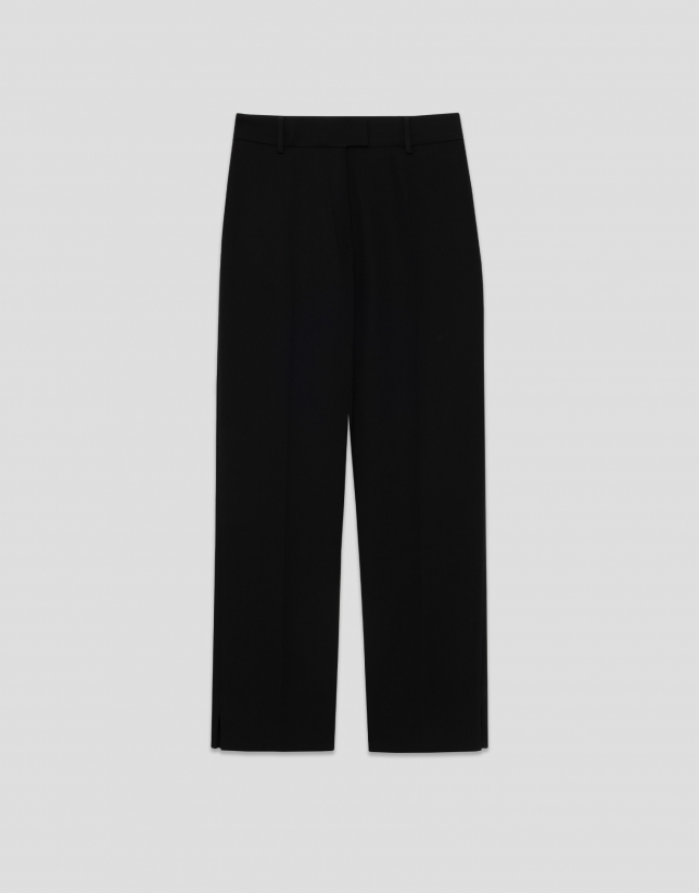 Pantal&oacute;n recto con abertura crepe negro