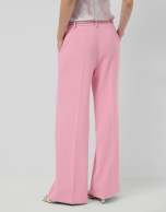 Straight-leg trousers with pleats in pink crepe
