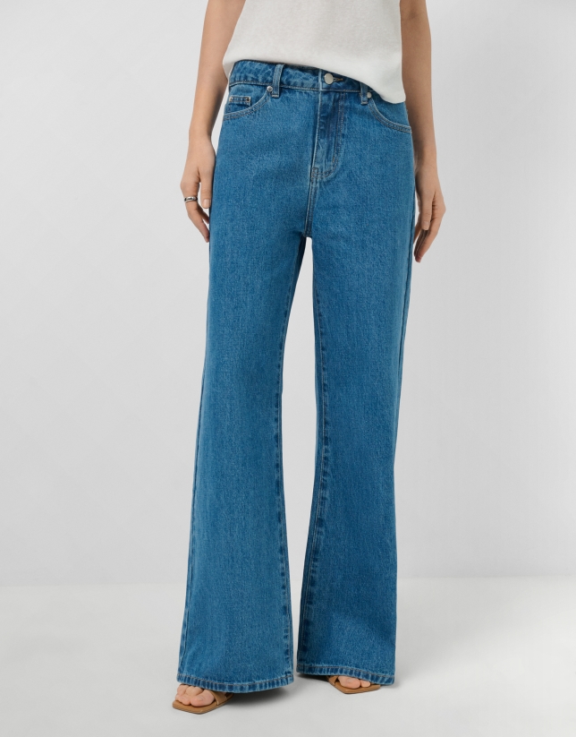 Pantal&oacute;n vaquero ancho azul personalizado en cintura