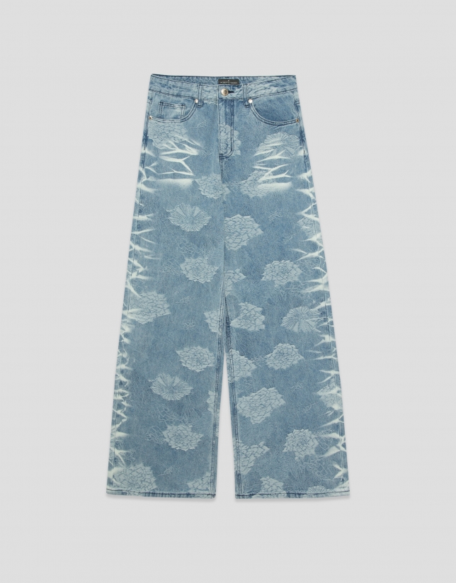 Pantal&oacute;n vaquero ancho azul con jacquard y delavados