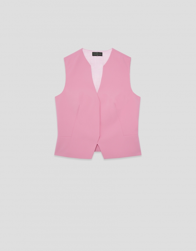 Structured pink crepe top