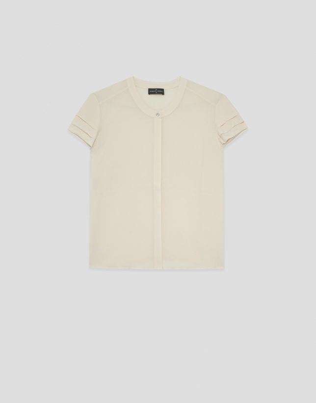 Blusa manga corta con volantes c&aacute;mel