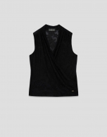 Camiseta cruzada sin mangas en punto devor&eacute; negro