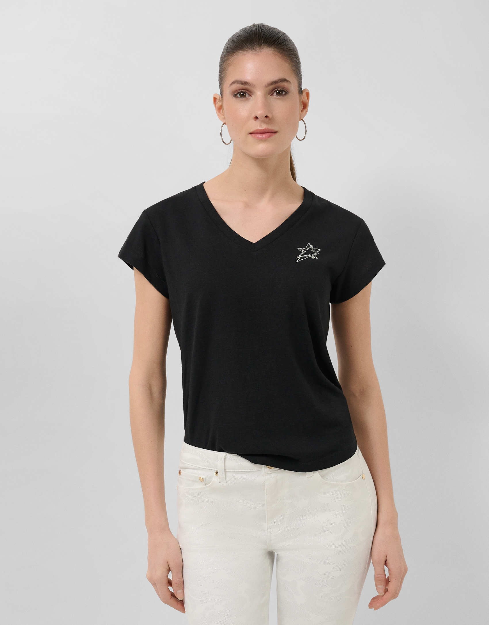 Camiseta cuello pico punto algod&oacute;n ligero negro