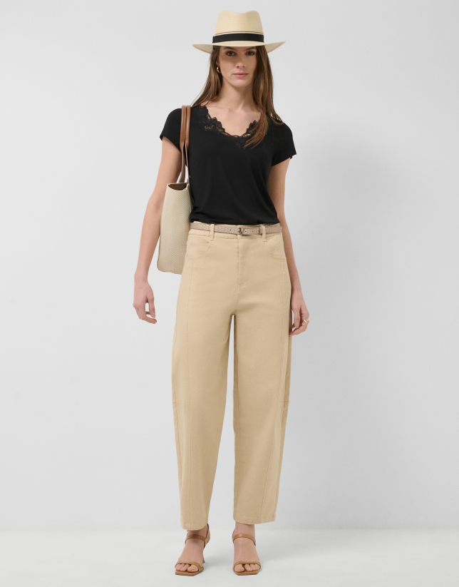 Black short-sleeved T-shirt with embroidered neckline