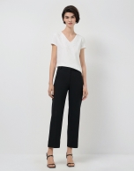 Camiseta manga corta blanca bordado escote