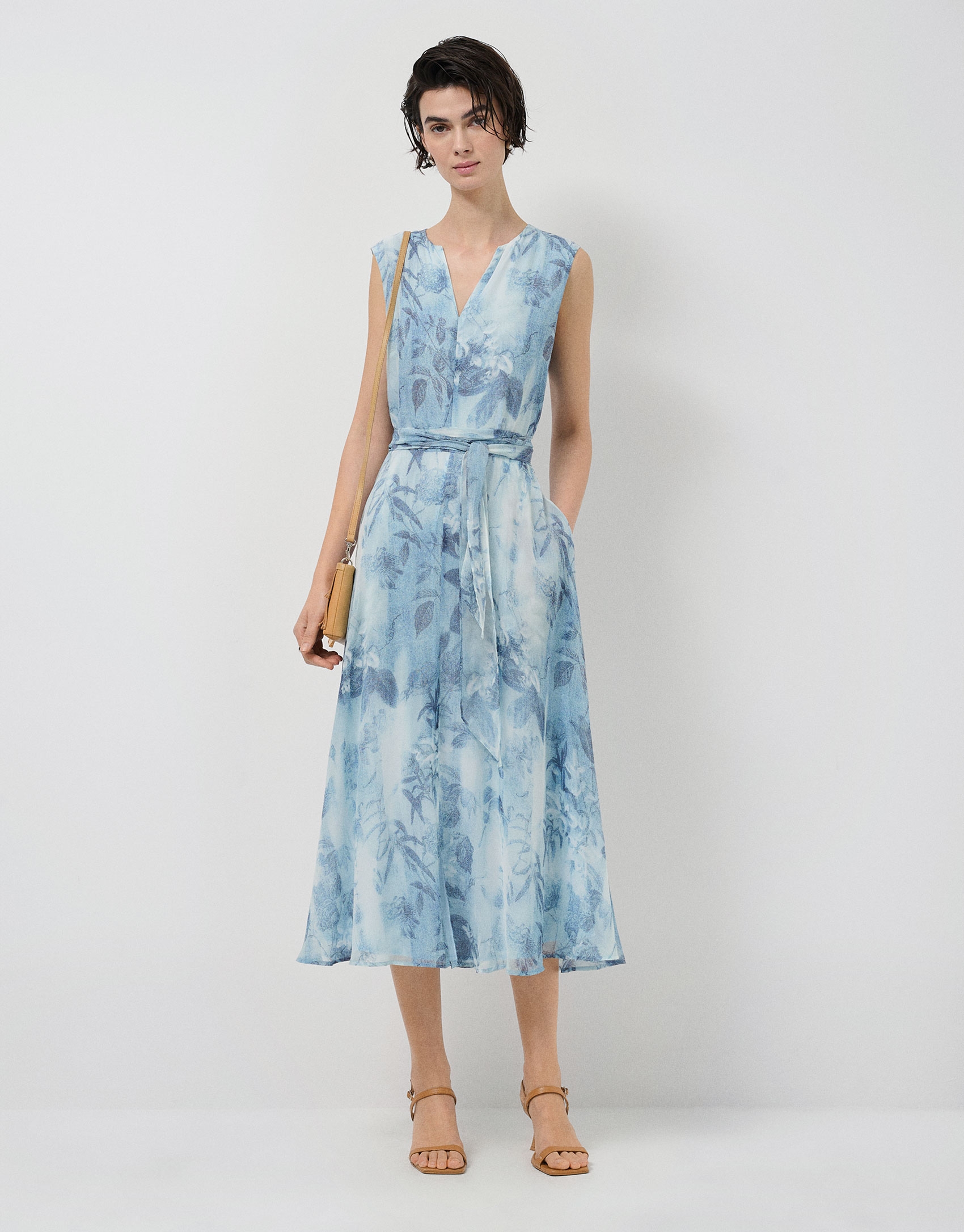 Lightweight blue midi sleeveless dress