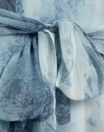 Vestido midi sin mangas tejido ligero tonos azules