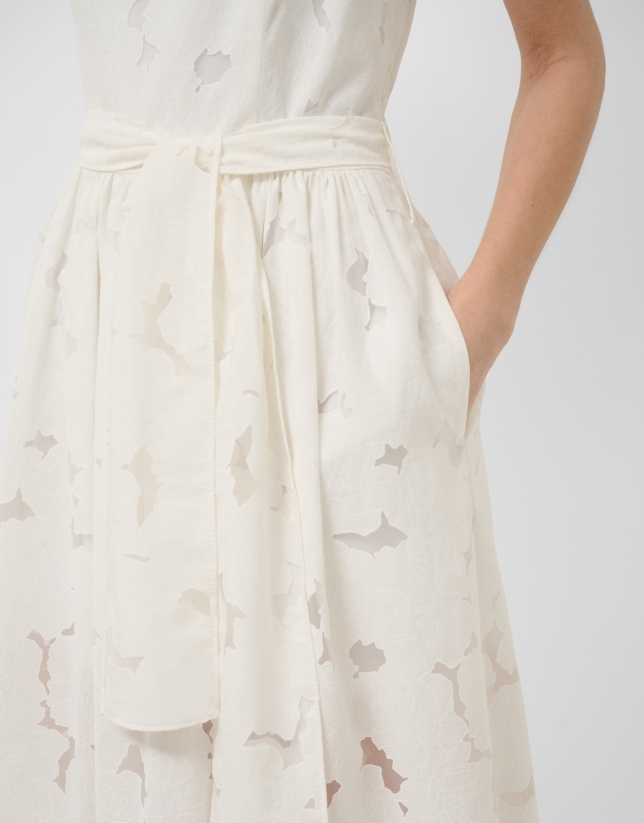 White devor&eacute; strappy dress with floral print