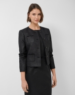 Chaqueta corta tejido trama negra
