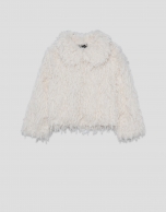 Chaqueta con cuello desmontable en tejido fantas&iacute;a plumas blanco