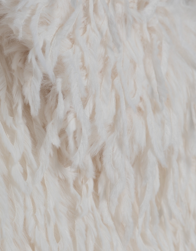 Jacket with detachable collar in fancy feather fabric