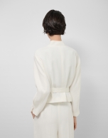 Short jacket in off-white linen blend
