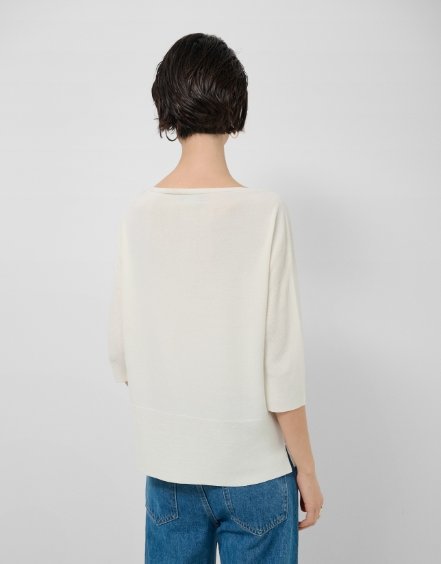 Ecru seamless three-quarter sleeve jumper