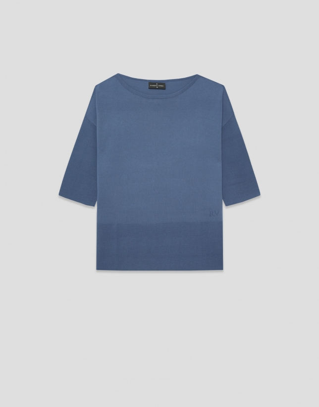 Seamless blue three-quarter sleeve jumper
