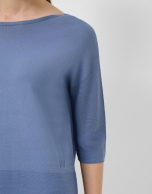 Seamless blue three-quarter sleeve jumper