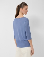 Seamless blue three-quarter sleeve jumper