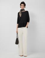 Black seamless three-quarter sleeve jumper