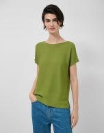 Green fine knit batwing sleeve jumper