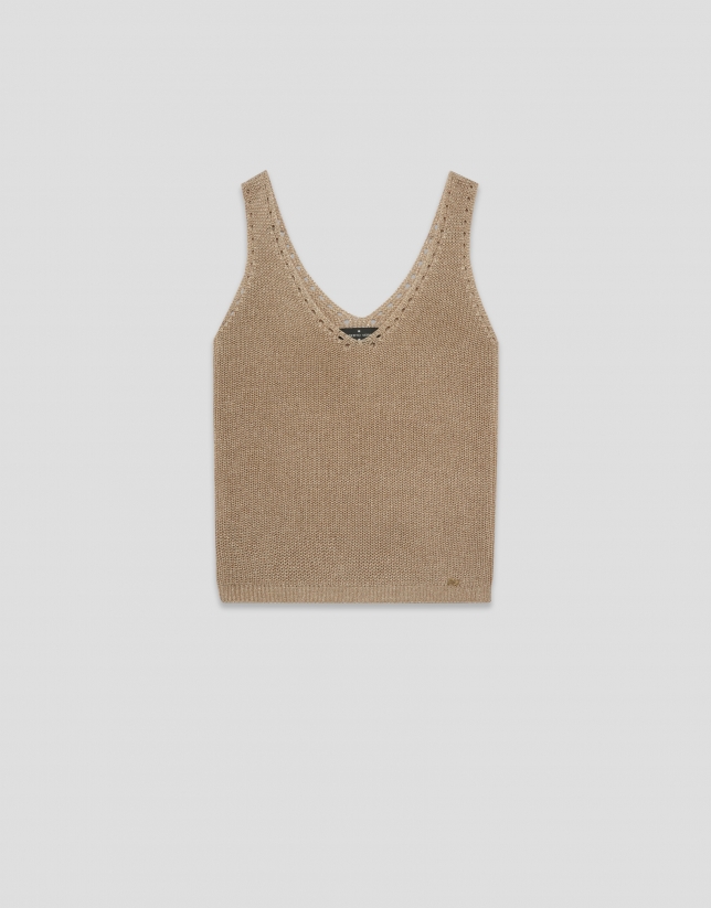 Top de sisas punto calado con l&uacute;rex c&aacute;mel