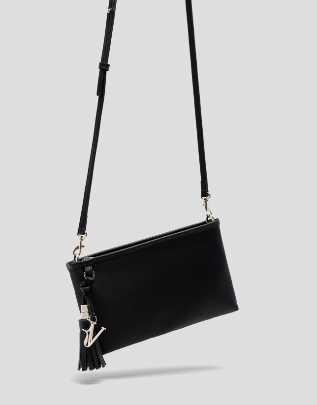 Dafne Messenger shoulder bag in black leather