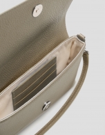 Rita Metal clutch bag in gold