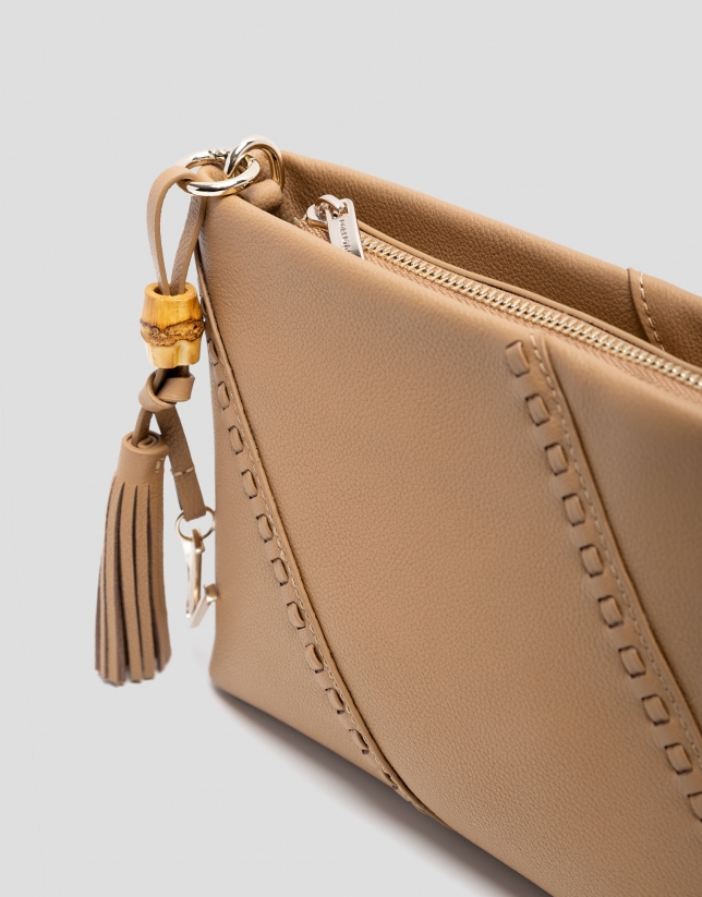 Clara Messenger camel leather shoulder bag