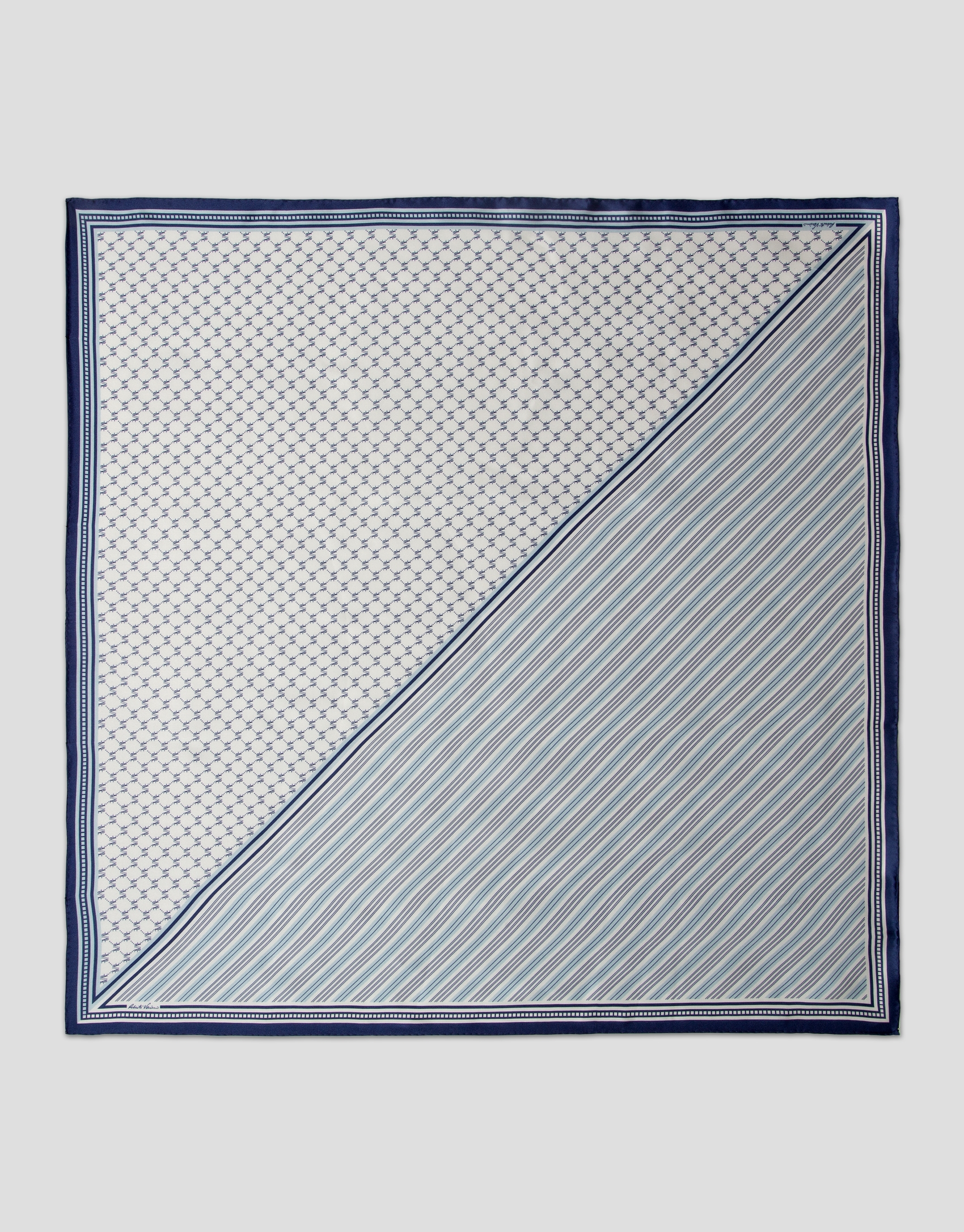 Pa&ntilde;uelo seda dise&ntilde;o corbatero tonos azules