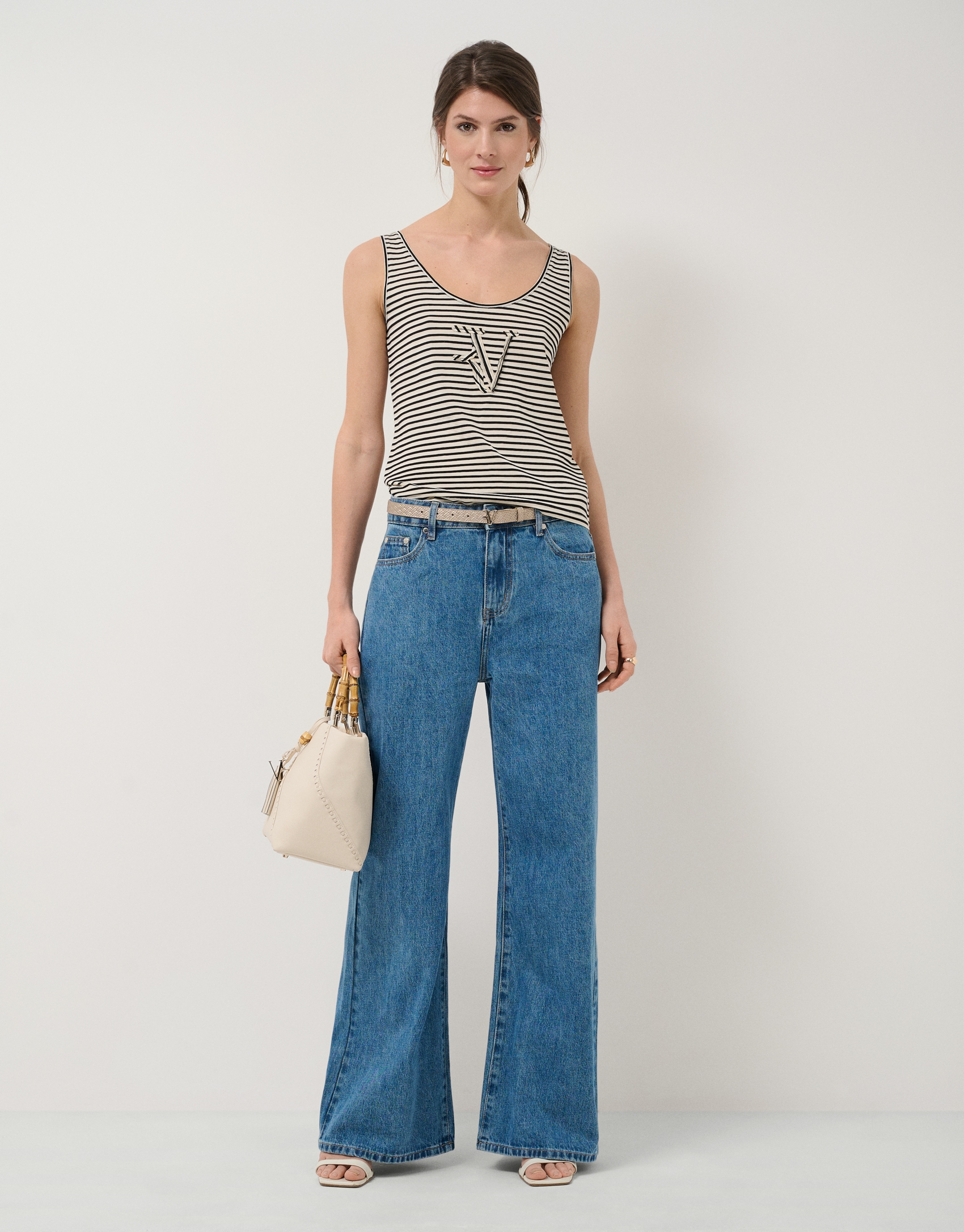 Camiseta tirantes rayas beige/negro