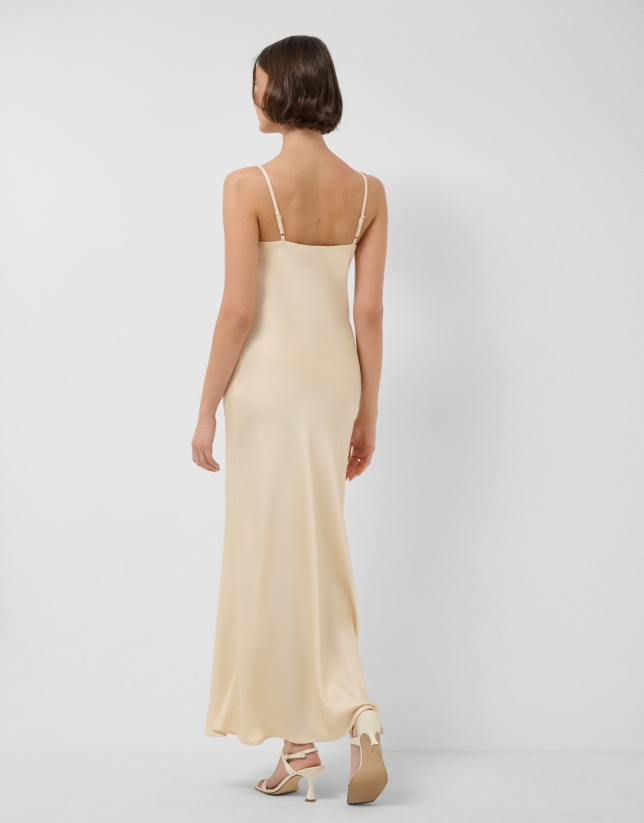 Vestido lencero de tirantes beige