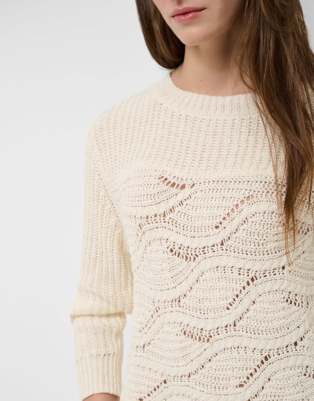 Ecru long-sleeved wave pattern jumper