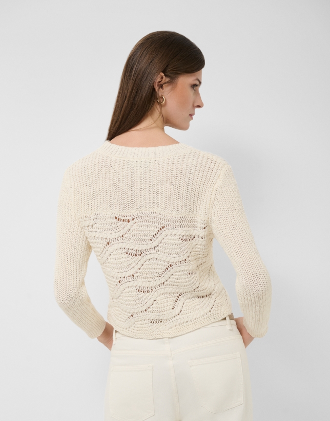 Ecru long-sleeved wave pattern jumper