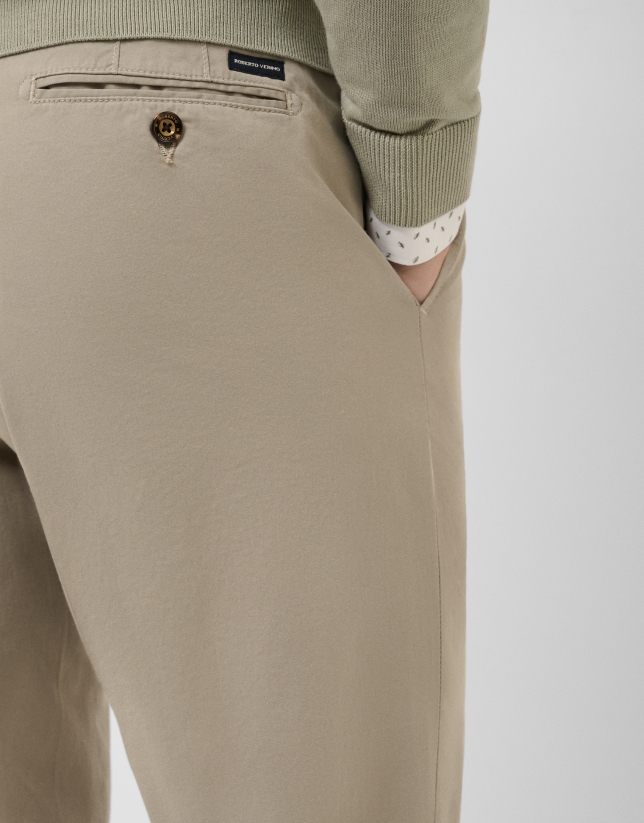 Khaki-dyed chino trousers