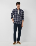 Camisa sport regular cuadros marino perfil blanco