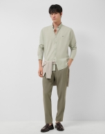 Camisa sport regular oxford caqui claro