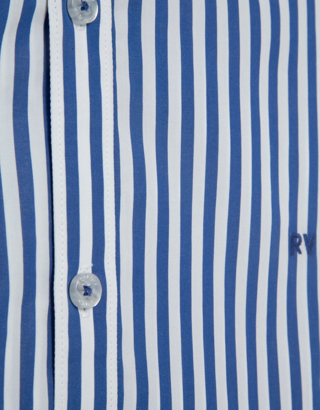 Regular fit white and blue striped shirt