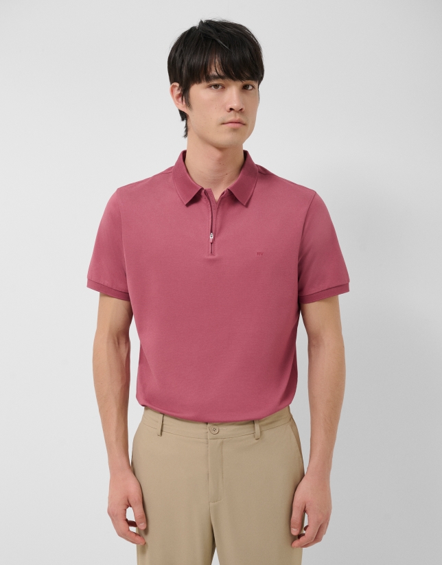 Plum-colored technical piqu&eacute; polo shirt with zip