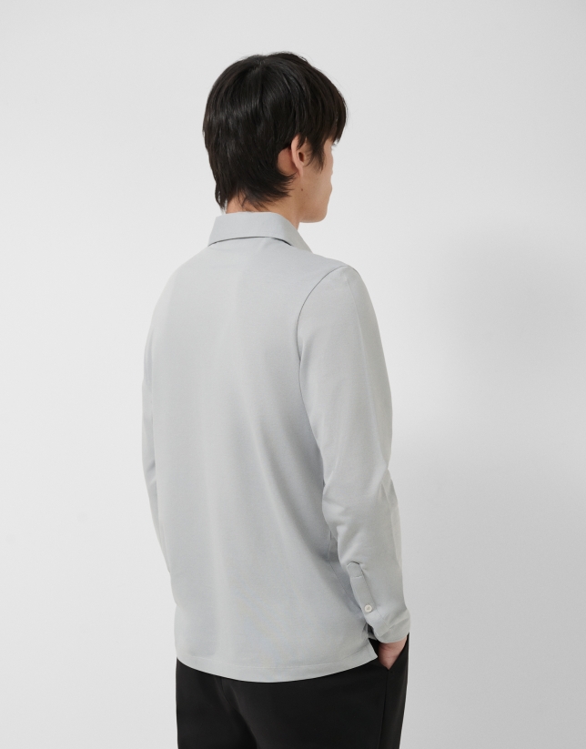 Grey long-sleeved piqu&eacute; shirt
