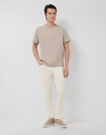 Short-sleeved mink T-shirt with chest logo