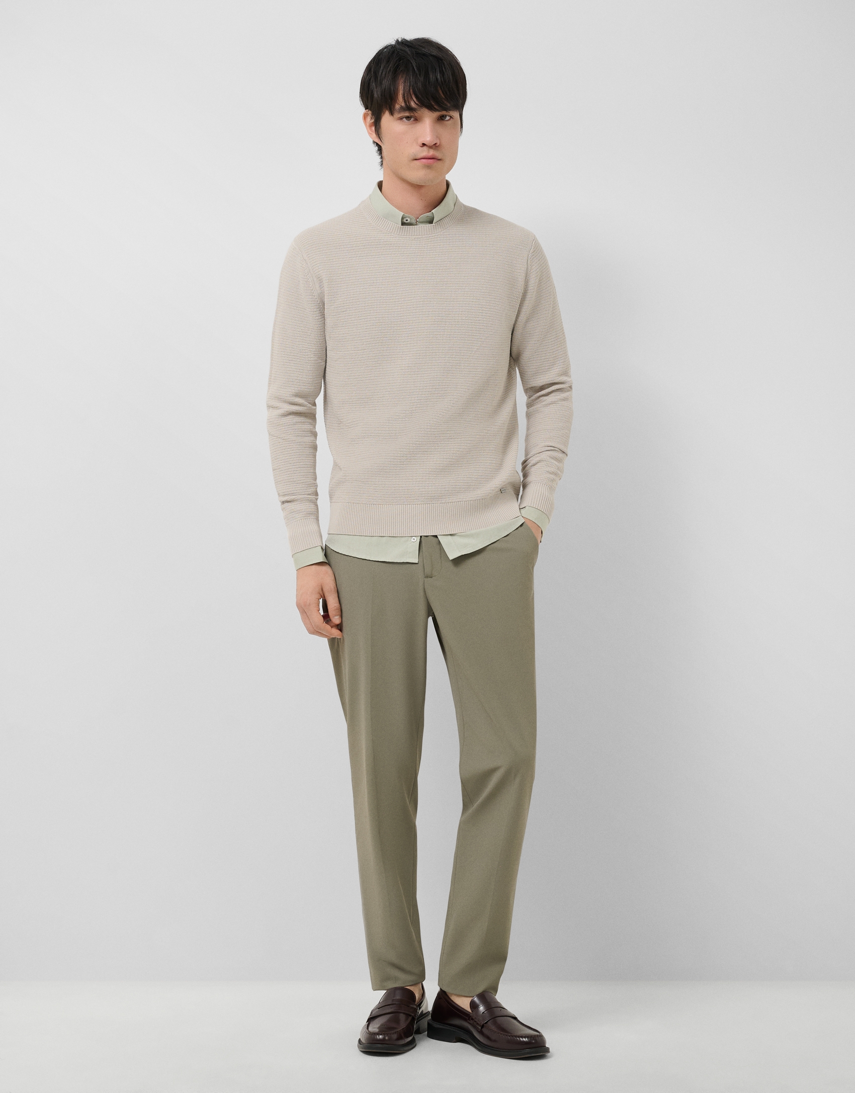 High twist sand-coloured structured jumper