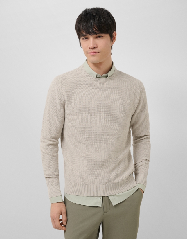 High twist sand-coloured structured jumper