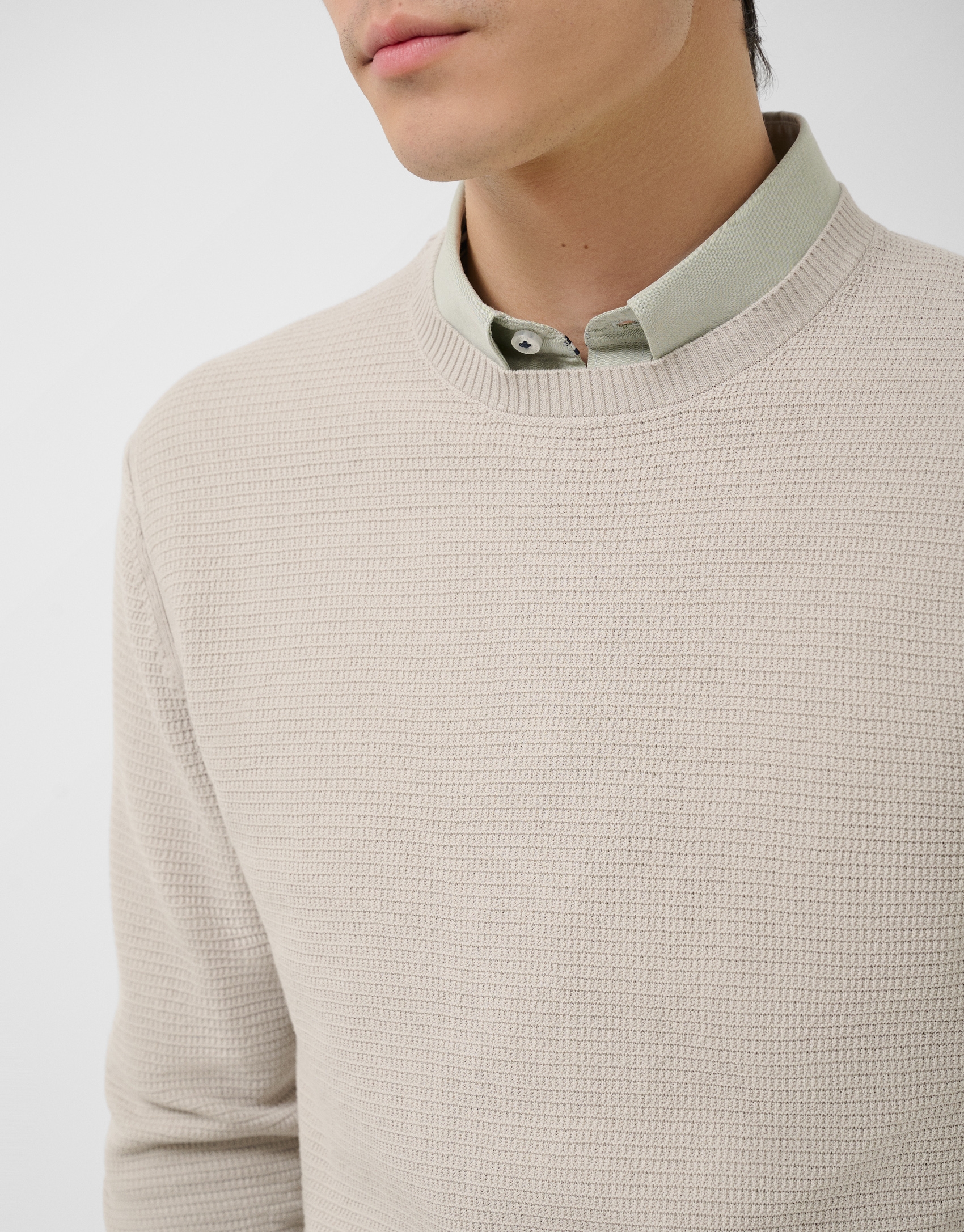 High twist sand-coloured structured jumper
